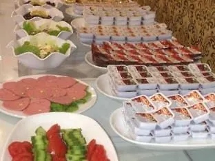 Golden Peninsula 酒店